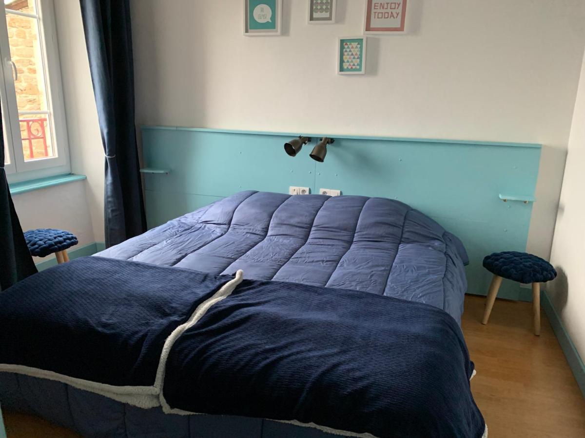 Maison D'Hotes "La Pierre Pointue" Saint-Léons エクステリア 写真
